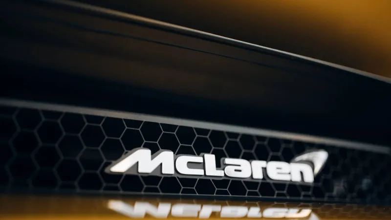 ماكلارين تحتفل بلاس فيغاس بإصدار حصري وفني من 750S سبايدر