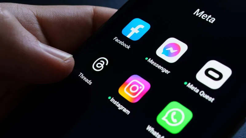 ماليزيا تخطط لحظر منصات التواصل الاجتماعي على هذه الفئة