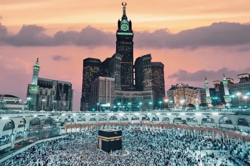 السعودية تسجل زيادة كبيرة في أعداد المعتمرين بالربع الثاني من 2025