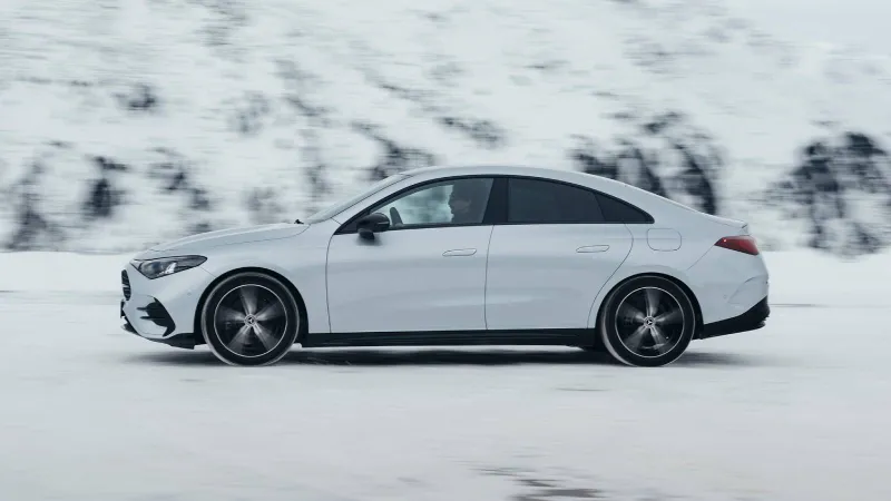 أول تجربة قيادة لسيارة مرسيدس CLA220 Hybrid: هجين على الطراز الألماني