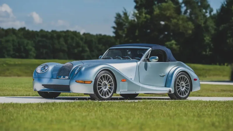 سيارة Morgan Aero 8.. تحفة بريطانية تجمع بين الأصالة والقوة الحديثة