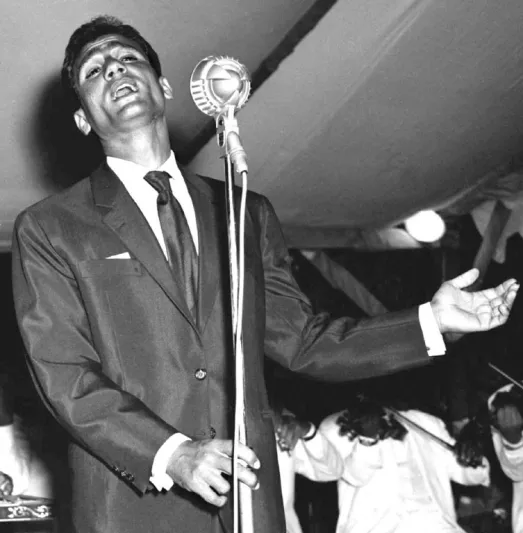 إعلان بالذكاء الاصطناعي يخلق أزمة: ورثة عبد الحليم يطالبون بوقف حفل الكويت