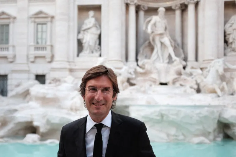 بعد 30 عامًا من قيادة توليدانو.. بييترو بيكاري يتصدر LVMH للأزياء