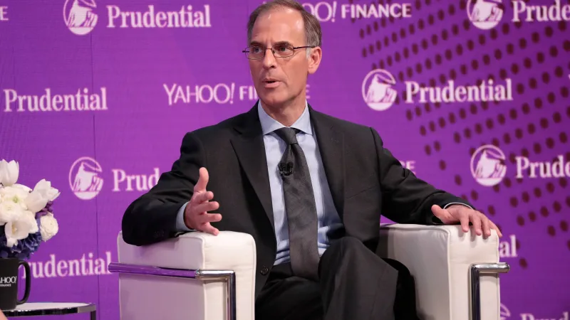 هل يؤدي الذكاء الاصطناعي لأزمة ديون جديدة شبيهة بـ"الدوت كوم"؟ خبراء يجيبون