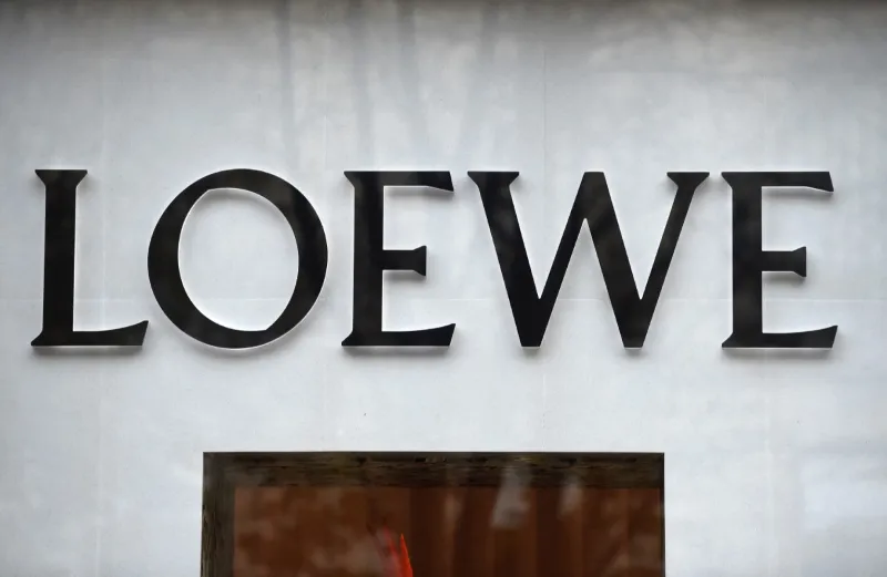 لويفي تغيب عن أسبوع أزياء الرجال في باريس لهذا السبب