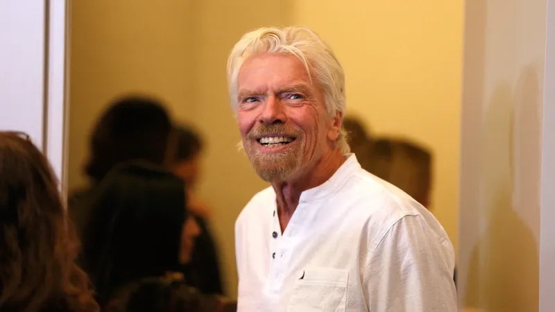 بعد مسيرة حب استمرت 36 عامًا.. ريتشارد برانسون ينعى زوجته بكلمات مؤثرة