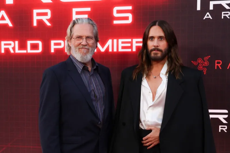 في ذكرى ميلاده.. كم تبلغ ثروة النجم الأمريكي جيف بريدجز؟