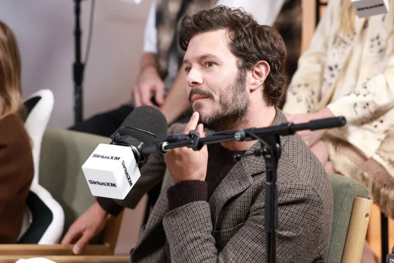 في عيد ميلاده الـ 46.. كم تبلغ ثروة أدم برودي؟