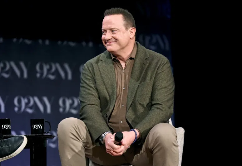 الكشف عن ثروة براندن فريزر.. ما وراء صعود نجم التسعينيات إلى الأوسكار