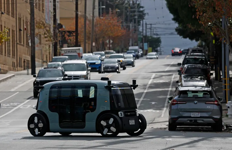 هل ترغب بامتلاك سيارة روبوتية فاخرة؟ قد يصبح ذلك ممكنًا في عام 2026