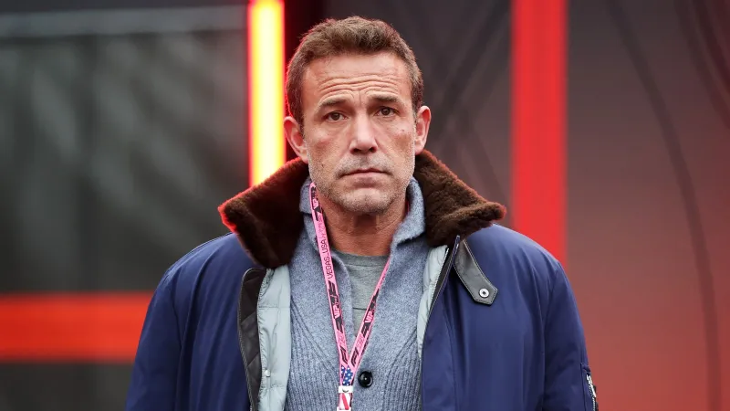 مزحة عابرة أشعلت الخلاف.. كيف تحولت علاقة أفليك وسبيلبرغ إلى قطيعة؟