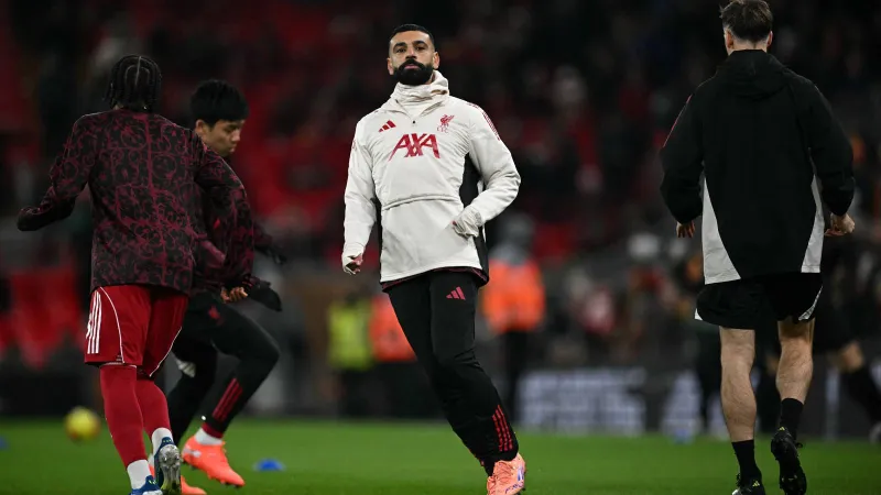 بعد تراجع مستواه.. هل اقترب انتقال محمد صلاح إلى الدوري السعودي؟