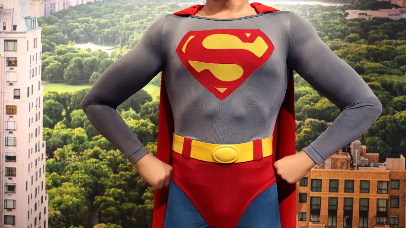 تفاصيل غير مسبوقة تكشف ملامح فيلم سوبرمان المرتقب في 2027