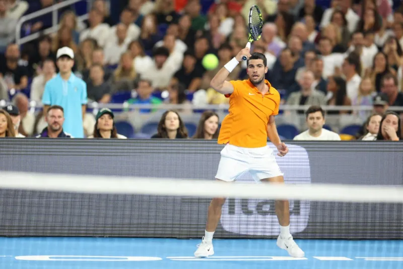 بعد سبع سنوات من التألق: ألكاراز يفاجئ العالم بالانفصال عن مدربه!