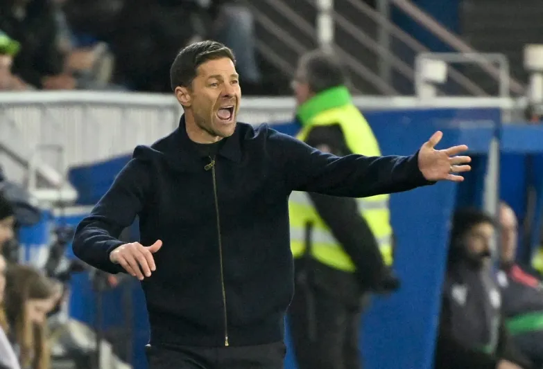 ريال مدريد يدرس إقالة ألونسو.. والإدارة تحدد بديله المحتمل