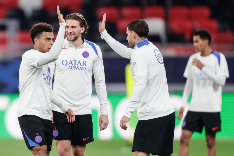 تشكيل باريس سان جيرمان وفلامنغو المتوقع في نهائي كأس الإنتركونتيننتال 2025 اليوم الأربعاء