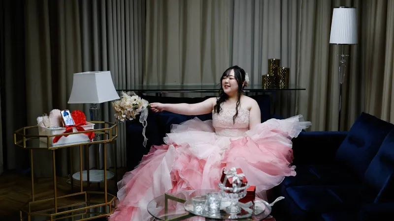 الذكاء الاصطناعي شريك حياة؟ قصة زفاف غير تقليدية