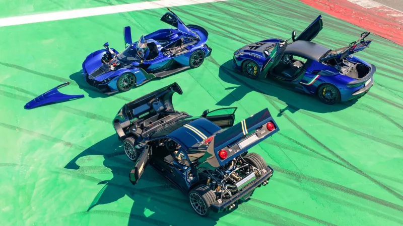 مواجهة مثيرة بين "مازيراتي جي تي 2 سترادالي" و"براجا بوهيميا" و"كيميرا إيفو 37" على الحلبة (فيديو)