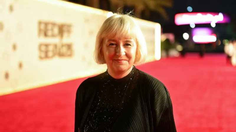 السينما تضيء جدة التاريخية.. 50 صورة توثق لحظات افتتاح مهرجان البحر الأحمر السينمائي