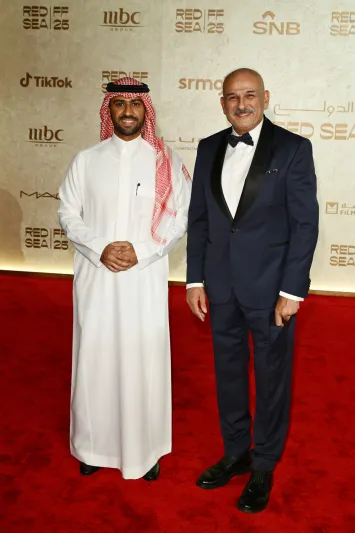 السينما تضيء جدة التاريخية.. 50 صورة توثق لحظات افتتاح مهرجان البحر الأحمر السينمائي