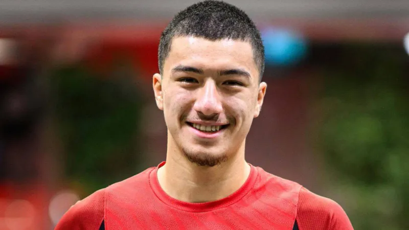 موهبة الجزائر تحت مجهر النادي الكتالوني في كأس أمم إفريقيا (فيديو)