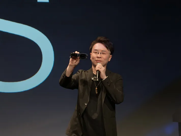 نظارة Xreal 1S تصل اليابان… هل تقدم تجربة الواقع المعزز المثالية؟ (فيديو)