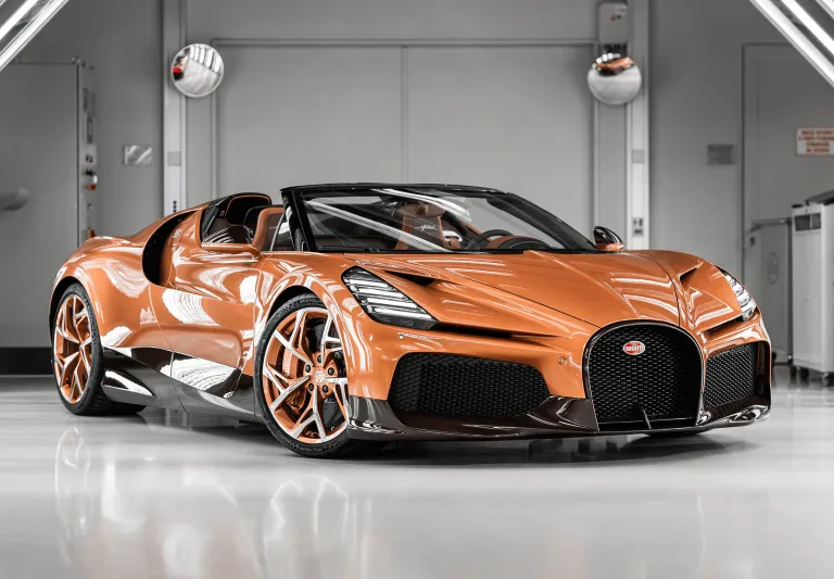 بوغاتي تكشف عن ميسترال.. تحفة فريدة ترسّخ هوية العلامة الفاخرة