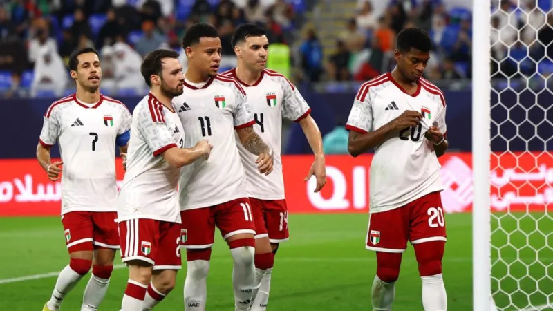 قمة عربية ساخنة: التشكيل المتوقع للمغرب والإمارات في نصف نهائي كأس العرب