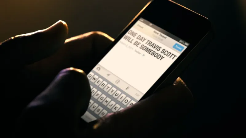 تعرف على تفاصيل حملة Beats الجديدة بمشاركة ترافيس سكوت ( فيديو)