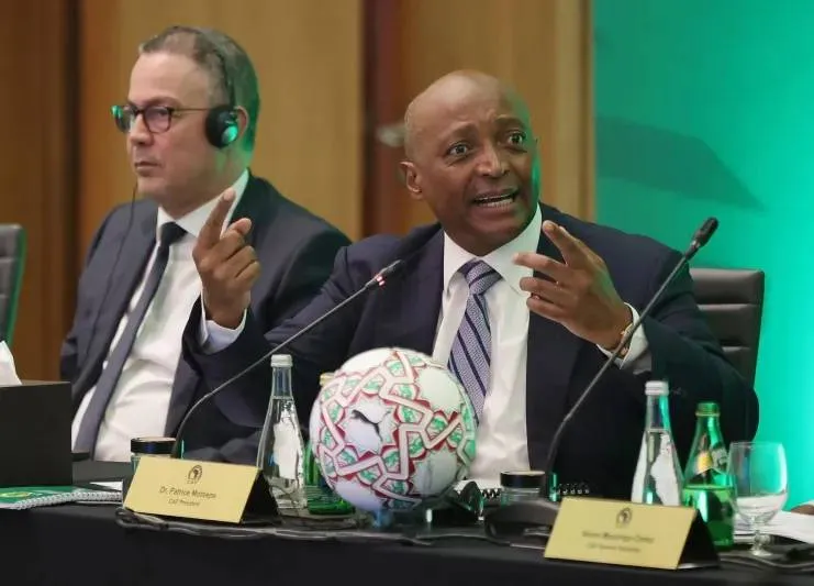 رئيس الكاف يعلن تعديل جدول إقامة بطولة كأس الأمم الإفريقية