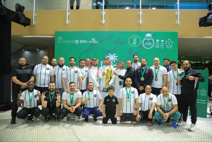 القادسية للسباحة يتوّج بطلًا للمملكة بعد غياب 20 عامًا