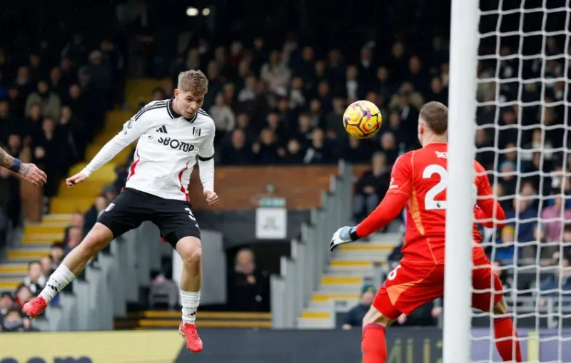 فولهام يواجه نوتنغهام فورست الليلة..  تعرف على التشكيل وأبرز الغيابات