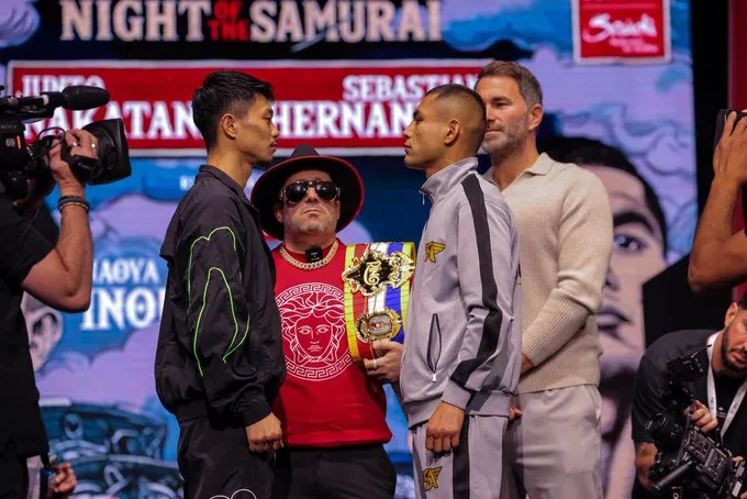 نجوم اليابان والمكسيك يستعدون لمعركة ملاكمة نارية في "ليلة الساموراي" بالرياض