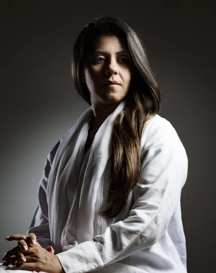 رائدة اليوغا السعودية نوف المروعي: التوازن يبدأ من الداخل.. وطموحي أن تدخل اليوغا كل بيت