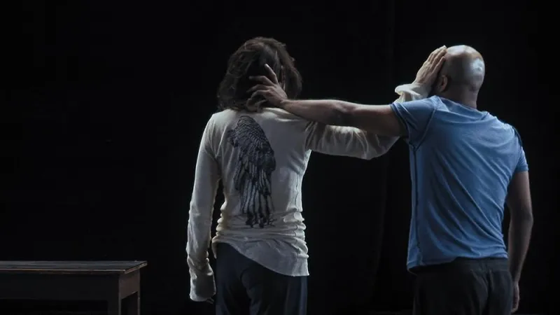 فيلم In-I In Motion يفوز بجائزة الشرق الوثائقية في مهرجان البحر الأحمر السينمائي الدولي