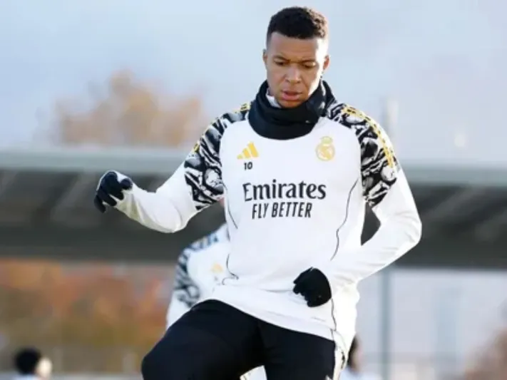 قمم أوروبية ومنافسات عربية.. تعرف على أبرز مباريات اليوم الأربعاء 3 ديسمبر 2025