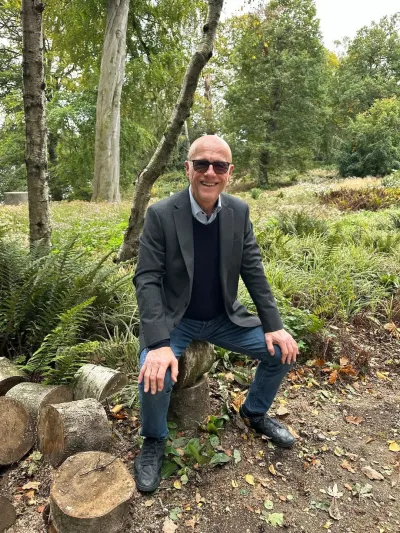 يخت Titania الفاخر: كيف يخلق الملياردير جون كودويل تجربة بحرية لا مثيل لها؟ (فيديو)