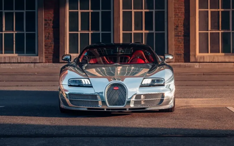  بوغاتي تكشف عن نسخة معدلة من فيرون جراند سبورت فيتيس 2015 (فيديو)