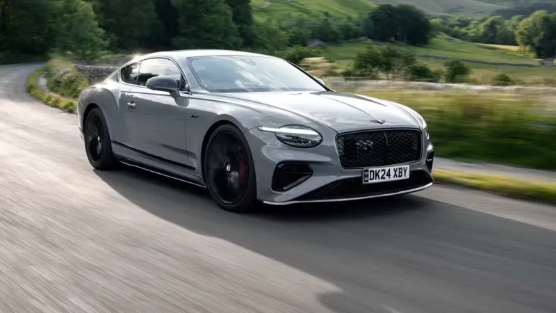 بنتلي تضيف لمسة رياضية بـCarbon Fiber… حتى للطرازات القديمة (فيديو)