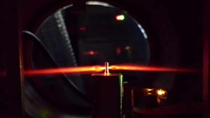 لأول مرة.. أسرع كاميرا في العالم تراقب الإلكترونات في الزمن الفعلي (فيديو)