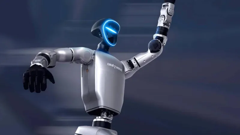 موقف طريف: روبوت يقلد ركلات المشغل ويصيبه بالألم (فيديو)