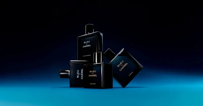 عطور رجالية لعام 2025: خمس توليفات تفوح بحكاياتها الخاصّة