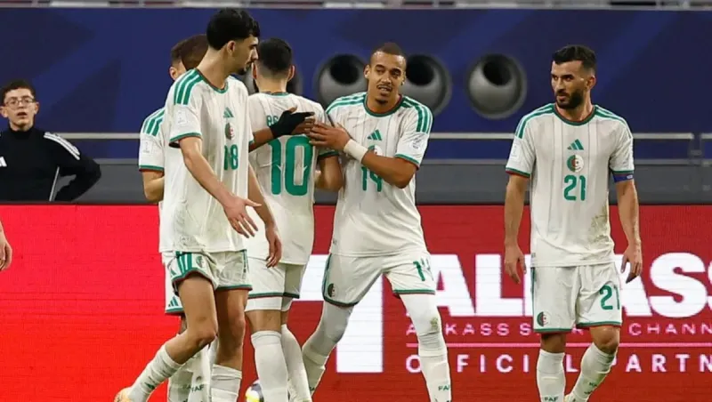 الجزائر تهزم البحرين بخماسية في كأس العرب 2025 (فيديو)