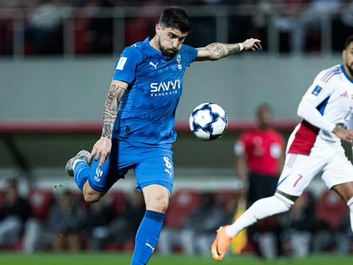  الهلال يواصل التألق الآسيوي ويهزم الشارقة (فيديو)