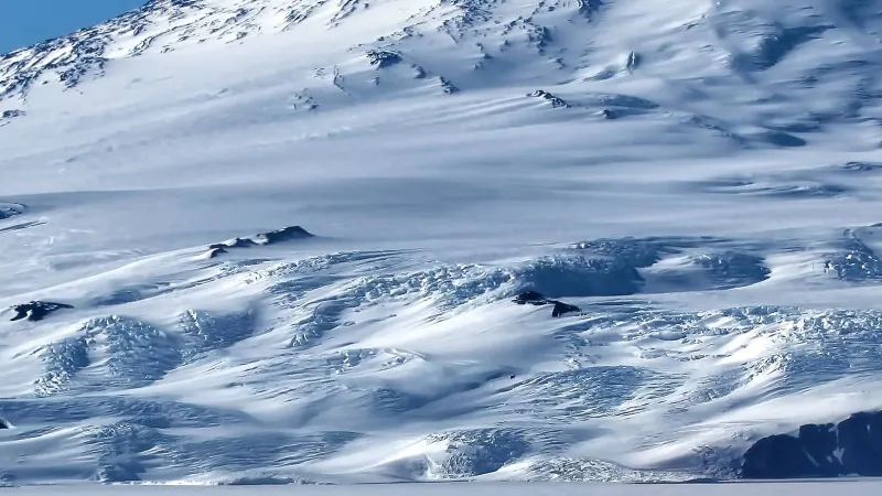 روبوت مفقود في القطب الجنوبي يعود ببيانات صادمة عن ذوبان الجليد