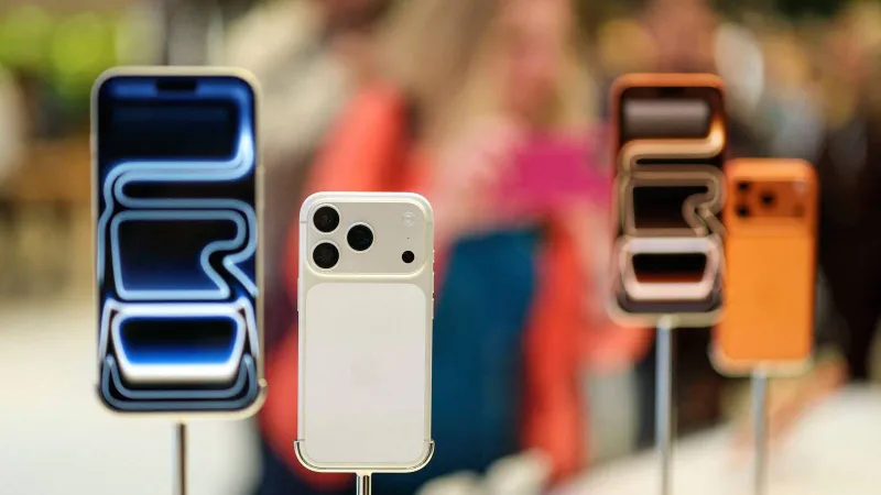 آبل تعدل قيم استبدال آيفون: هل تؤثر على سوق الهواتف؟