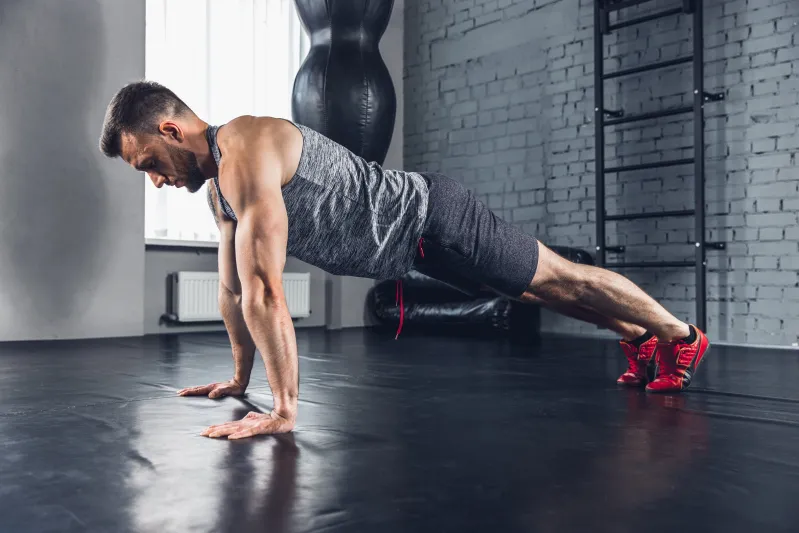 تمارين القوة الوظيفية: كفاءة حركتك اليومية أهم من المظهر الخارجي