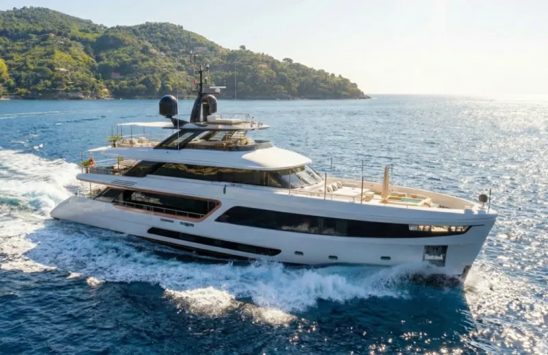 اليخت Alluria يطل لأول مرة: الفخامة والرفاهية في كل زاوية