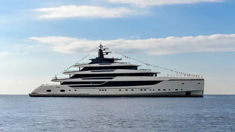 Sanlorenzo تكشف أسرار يخت Silver Fox الرائد قبل تسليمه (صور)