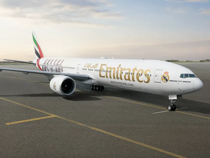 ريال مدريد يحلق بطائرته الفاخرة استعدادًا لمباراة موناكو في دوري الأبطال